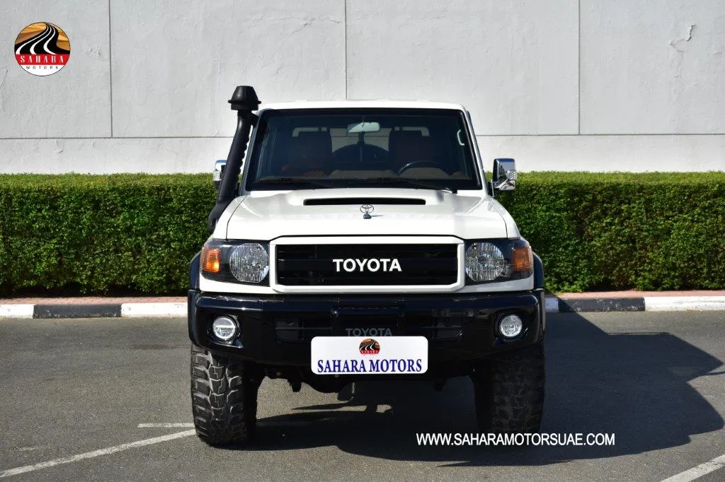 2022 Toyota 6x6 pickup | Sahara Motors Dubai | 6x6 LC79 Modification