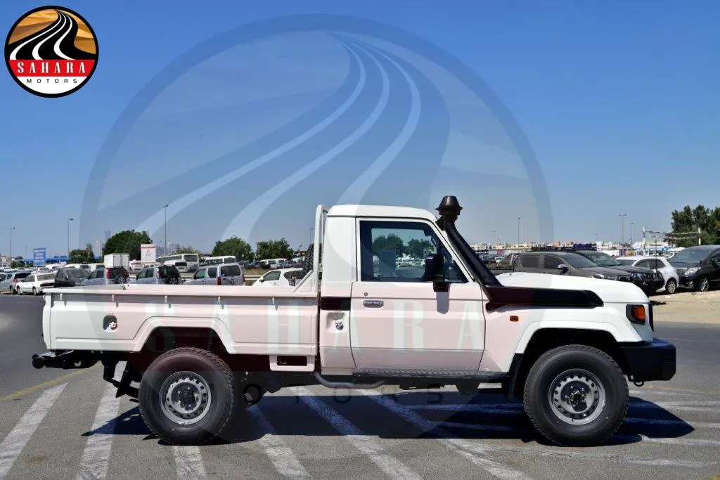 LC 79 Single Cabin Pickup Diesel for Sale in Dubai | Sahara Motors