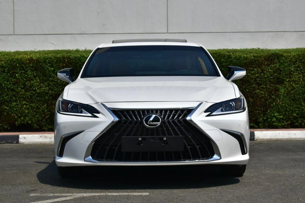Sahara Motors UAE offers best car for exporting from dubai at tax free