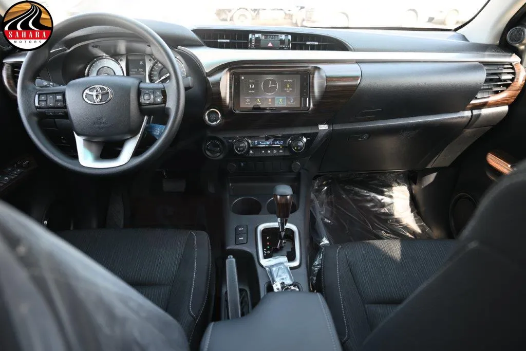 get branded Sahara Motors branded car exporter