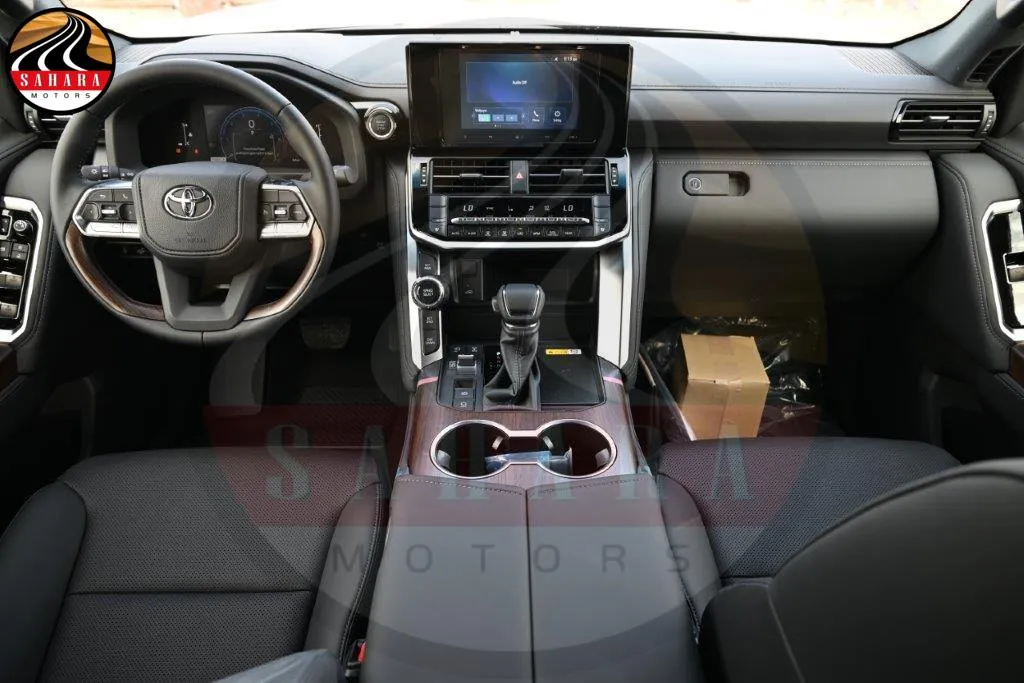 get branded Sahara Motors branded car exporter