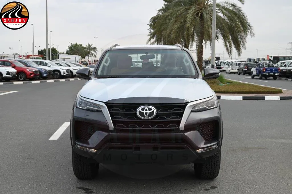 Fortuner 2024 Toyota Fortuner in Sahara Motors Dubai😿 Experimente a ...